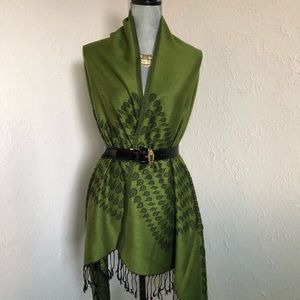 Beautiful oversized scarf/ wrap